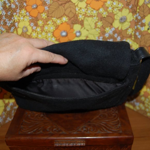 LAUREN by RALPH LAUREN Black Wool Felt medium SHOULDER BAG - Picture 4 of 5